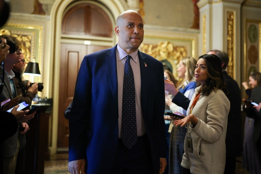 Sen. Booker's speech may change course of political history: Analyst