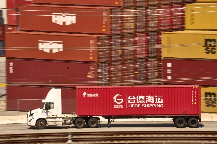 Trump admin pushes for final trade offers as tariff pause nears end