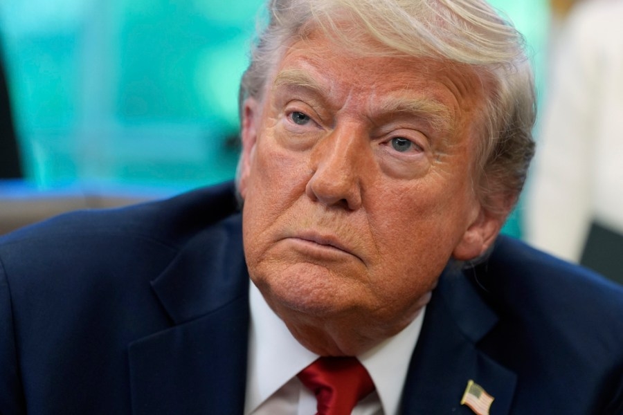 Trump's sinking approval rating ‘window dressing': Analyst
