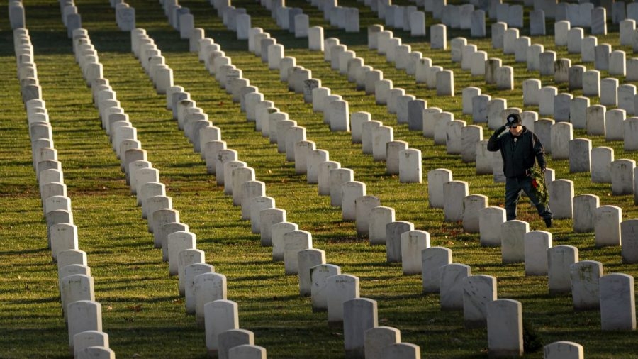 Arlington National Cemetery's Section 60 honors Iraq, Afghanistan vets