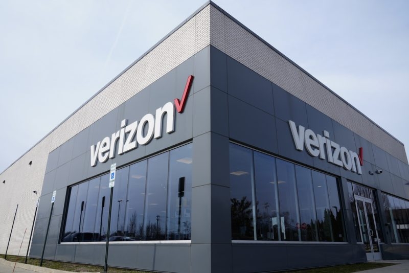 Verizon latest company to end DEI programs as FCC approves $20B deal