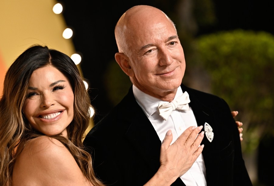 Jeff Bezos-Lauren Sanchez wedding to be ‘intimate,' under $15M: Exclusive