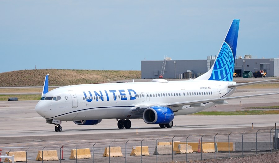United receives FAA certification on Starlink-equipped aircraft