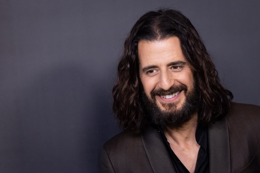 ‘The Chosen' actor Jonathan Roumie, who portrays Jesus, to meet Pope Leo