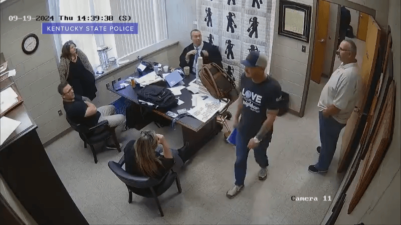 New security footage shows Kentucky judge's ‘defensive moves': Behavior analyst