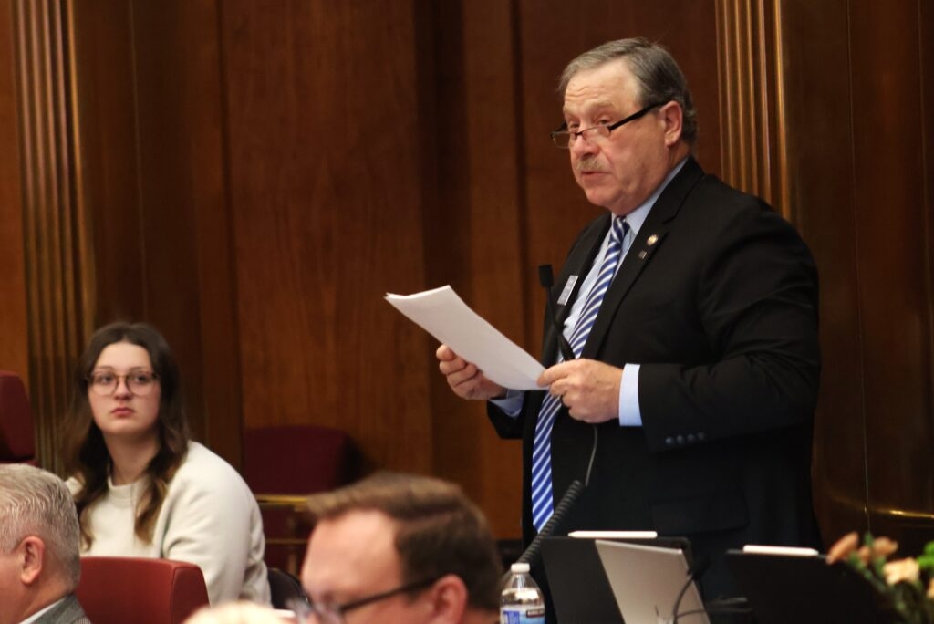 Bill targeting library content passes North Dakota Senate