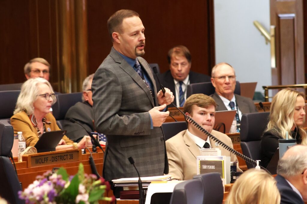 North Dakota House approves change to state health insurance plan