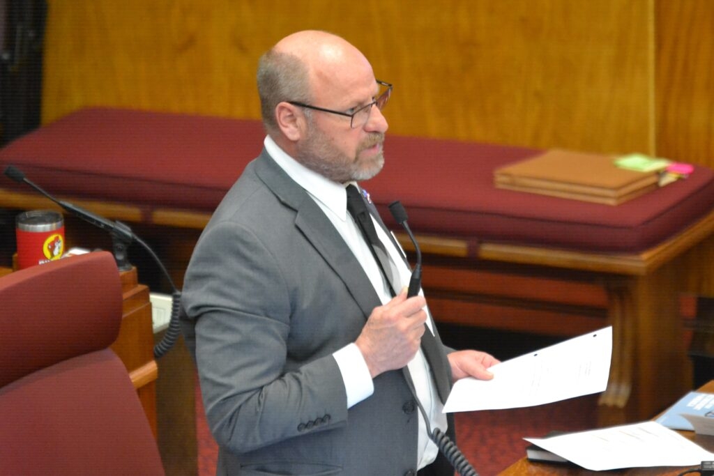 North Dakota Senate tosses out kratom regulations in favor of study