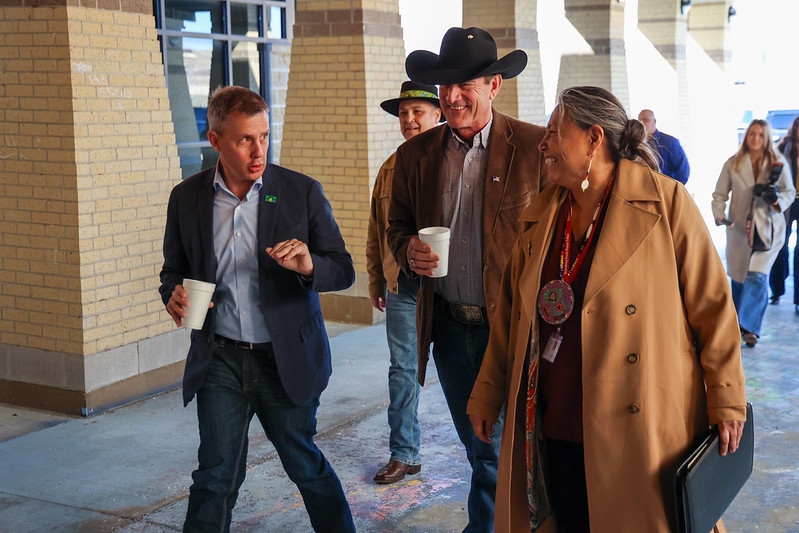 Standing Rock leaders raise concerns about federal funding in meeting with ND, SD governors