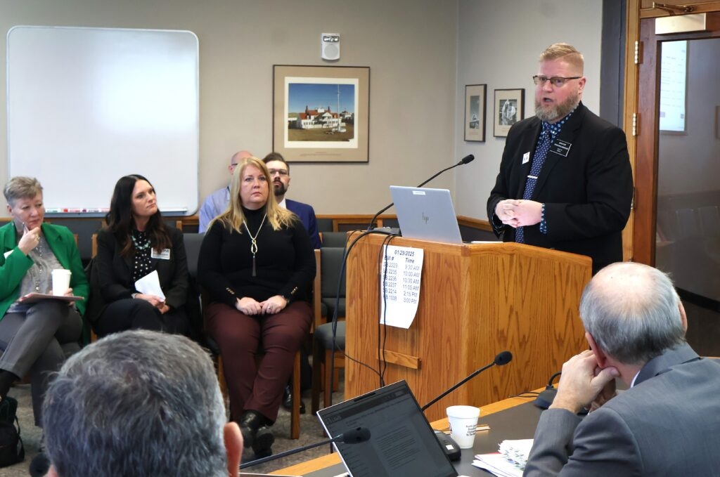 Bills seek to add protections for North Dakota renters