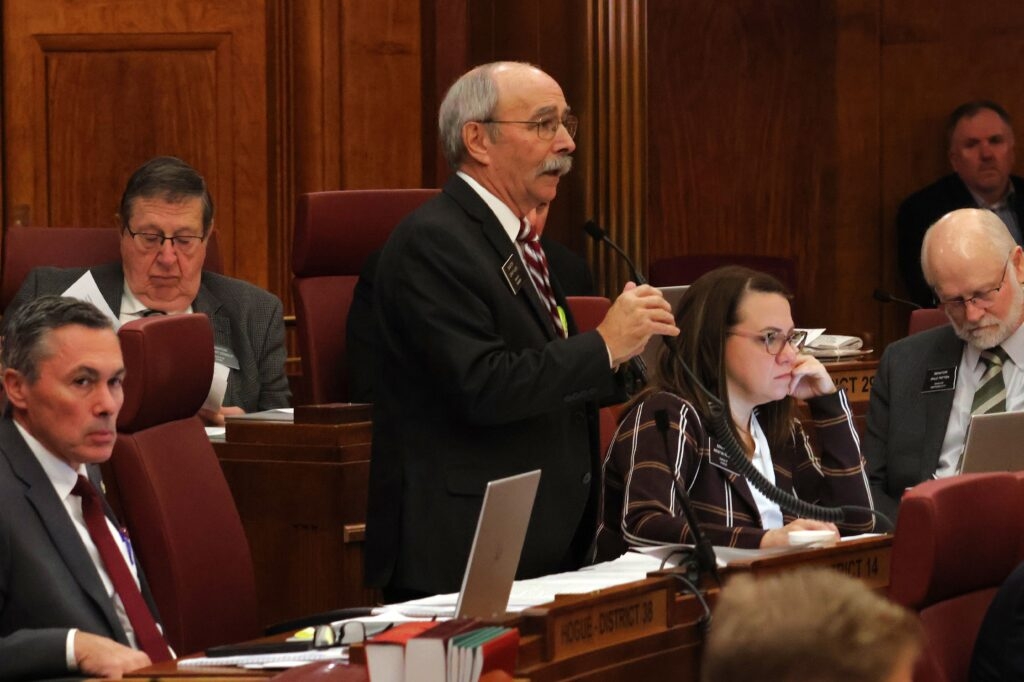 Bill to mandate state investment in gold, silver fails in North Dakota Senate