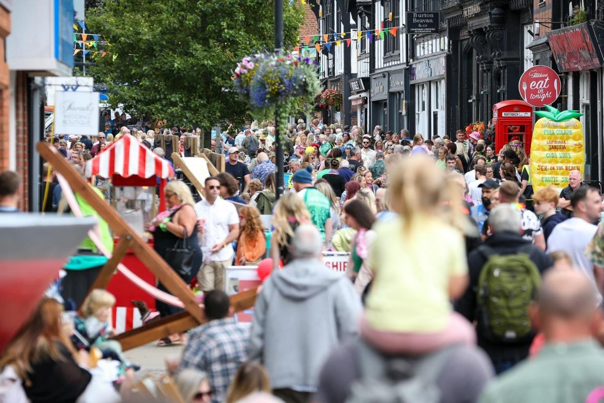 Festival organisers thank 'absolutely shattered' bar staff for record-breaking year