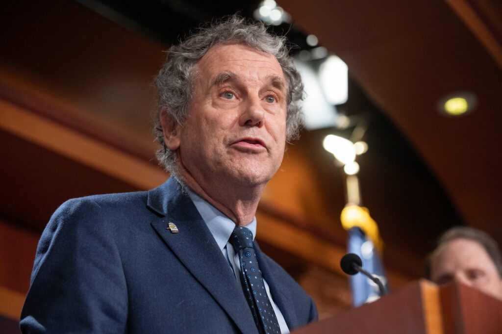 Dem strategist expects Brown's U.S. Senate campaign to focus on Ohio workers