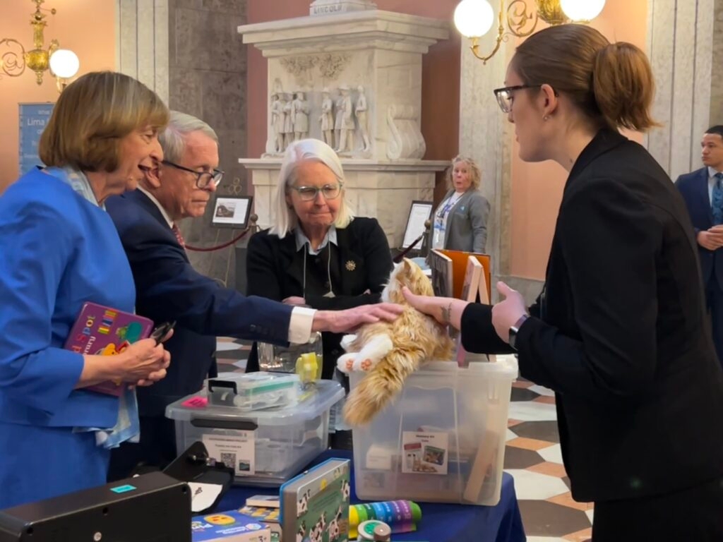 Ohio Library Day brings fight for library funding right to the Statehouse