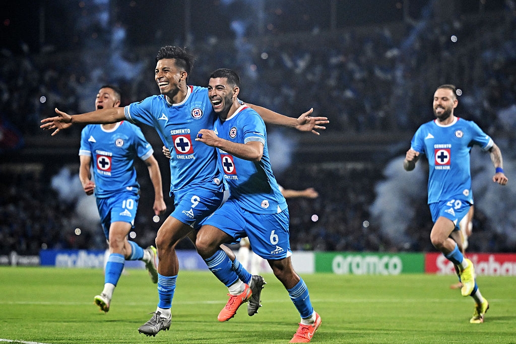 Tigres eyeing a Cruz Azul player