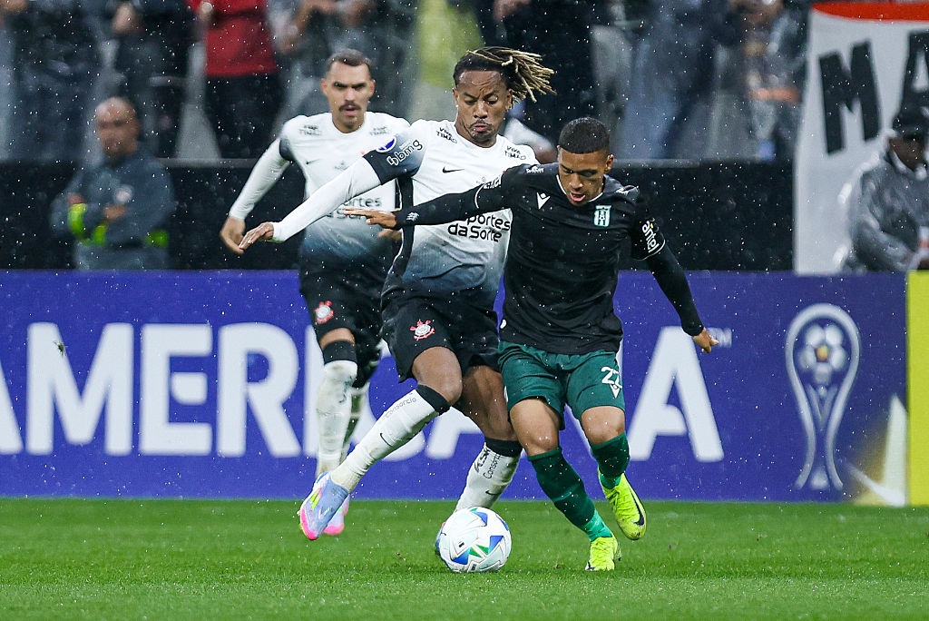 📋 Corinthians set for 'final' in the Sudamericana against Racing of Uruguay