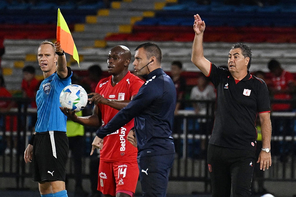Tulio Gómez piles pressure on Jorge Da Silva: "We have to win the title"