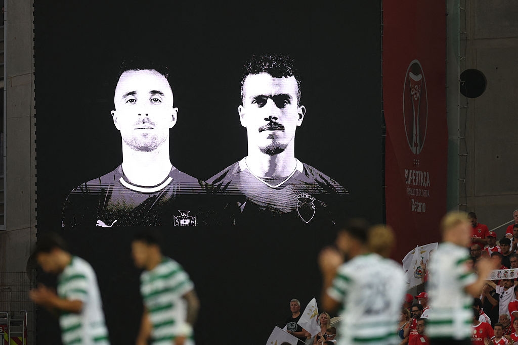 ☕️🥐 FC Breakfast: shock signing, special shirts for Jota and Silva ❤️