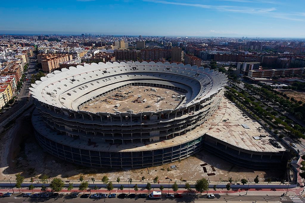 💶 Valencia secure €322 million, funds for the new Mestalla wrapped up