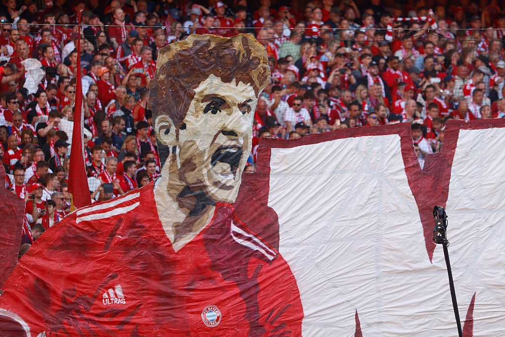 2️⃣5️⃣ Bayern pay tribute to Müller ahead of Gladbach clash