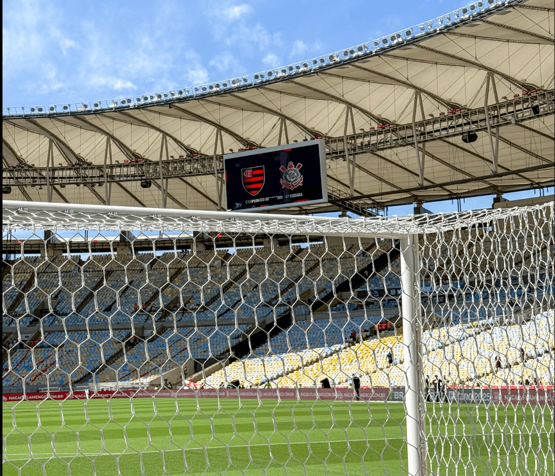 📋 With changes, Flamengo and Corinthians line up for the derby!
