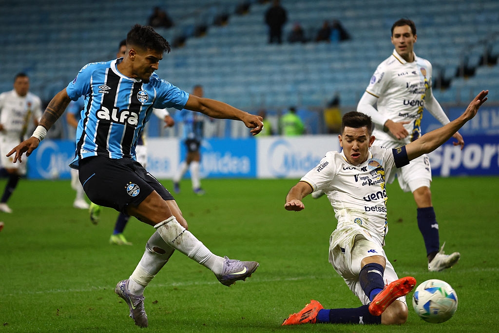 🤬 Grêmio struggle to score, win, but still face the play-offs