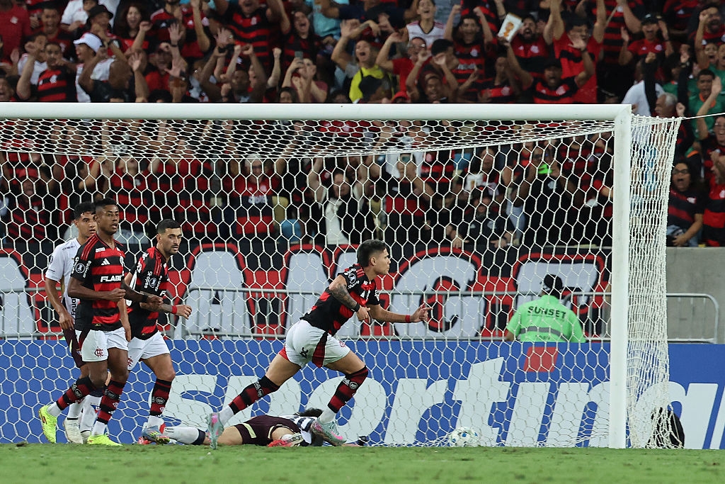 Fla see off LDU and are sitting pretty to progress in the Libertadores