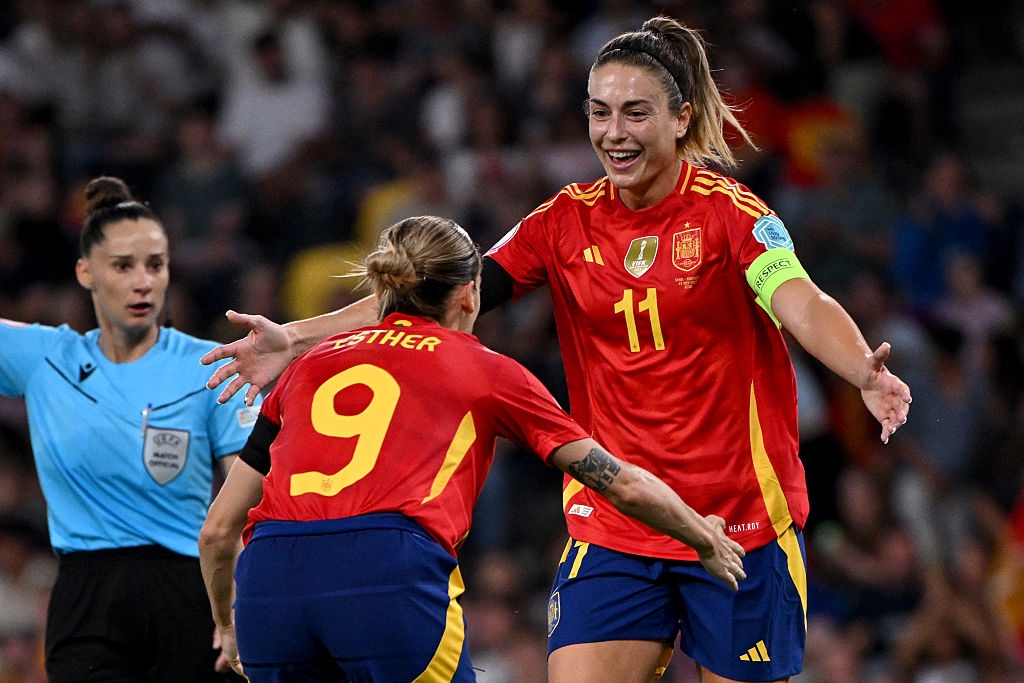 The 3️⃣ standout stars in Spain's brilliant debut