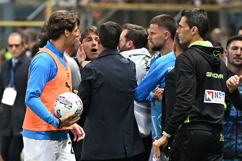 🤬 Managers see red: Conte, Inzaghi & co set crazy Serie A record