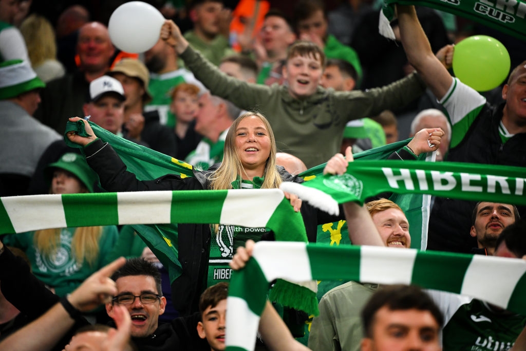 🎥 Is this the world's greatest football anthem? 💚