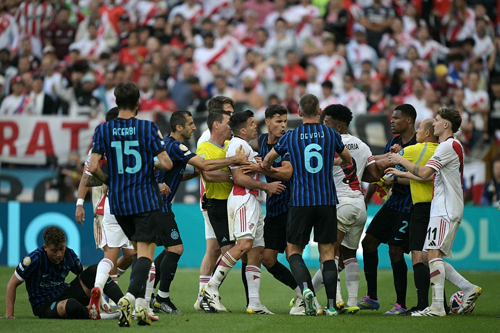 🔬 The Debrief as River Plate head home and Bellingham stars