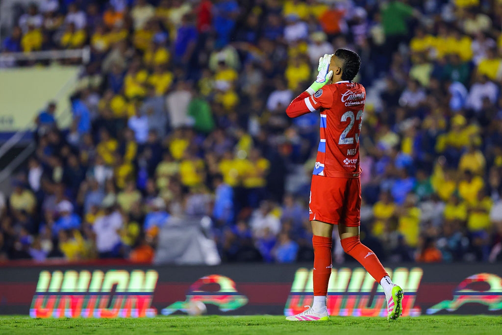 What a blunder! Kevin Mier hands América a lifeline in the semi-final