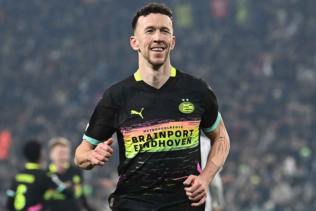 🗞️ Perisic to Barça? Huijsen, Joan García...on the front pages