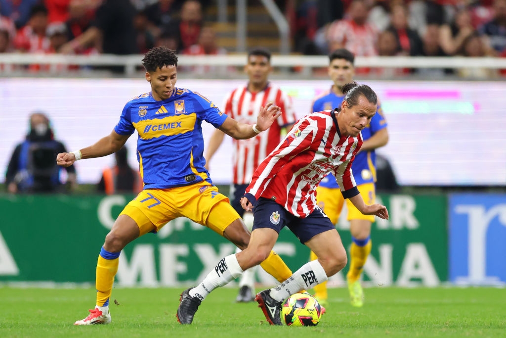 Why aren't Chivas and Tigres playing on matchday 1?
