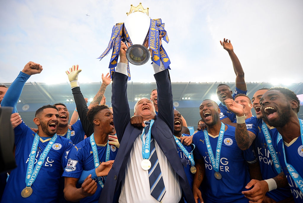 🎥 OTD 2016: King Power serenaded as Leicester lift PL trophy