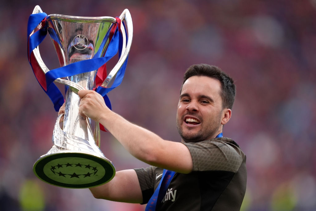 He won the UWCL twice: Lyon women unveil new head coach
