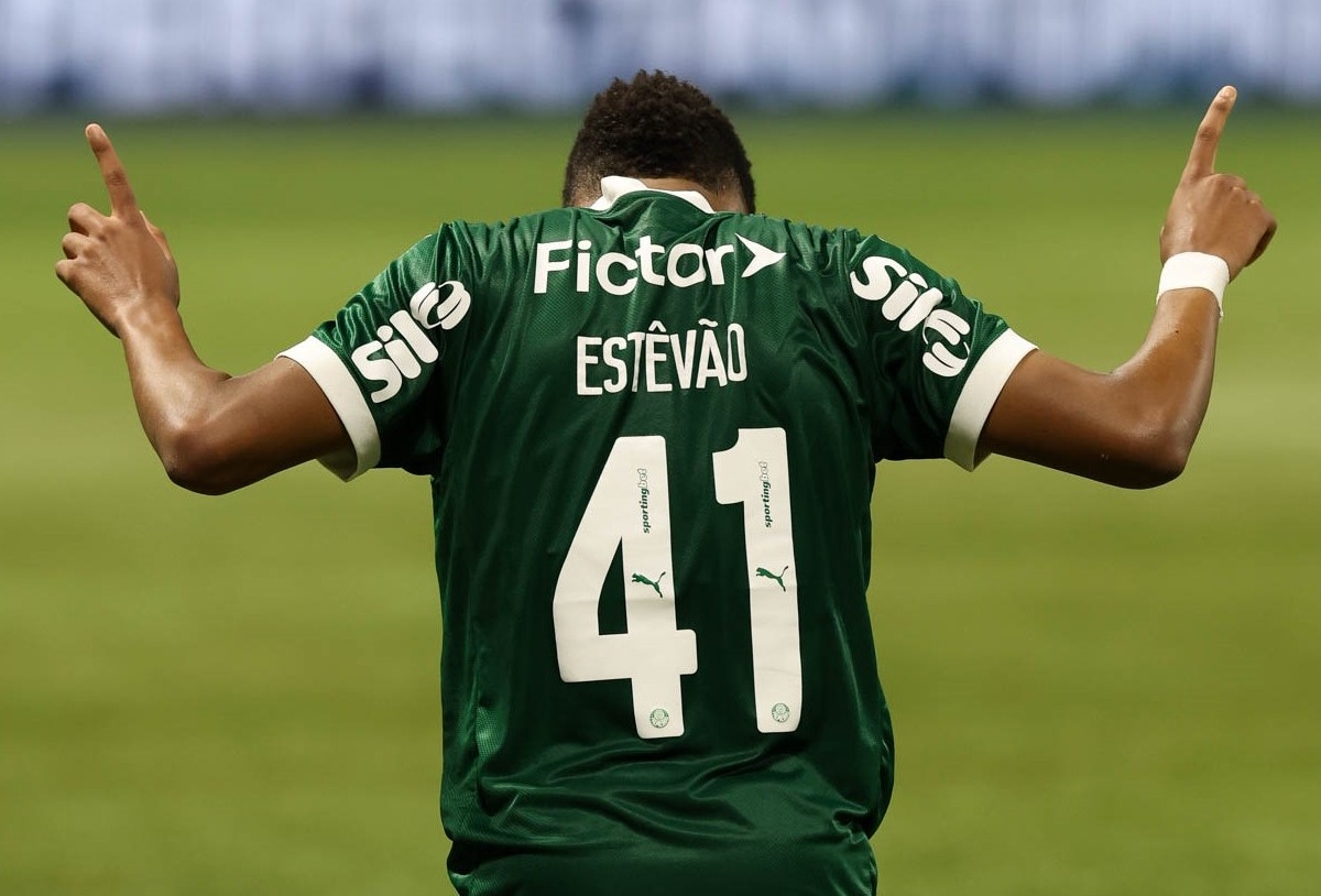 Estêvão steps up, Palmeiras beat Ceará again and go through; watch 📹