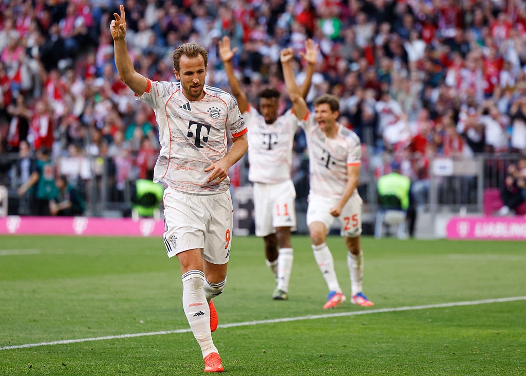🎯 Harry Kane nets landmark goal with opener against Gladbach