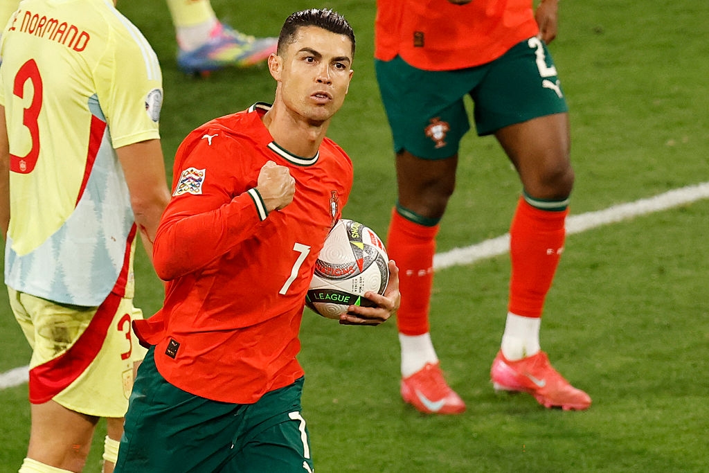 Portugal edge Spain on penalties, clinch second Nations League title 🏆🏆