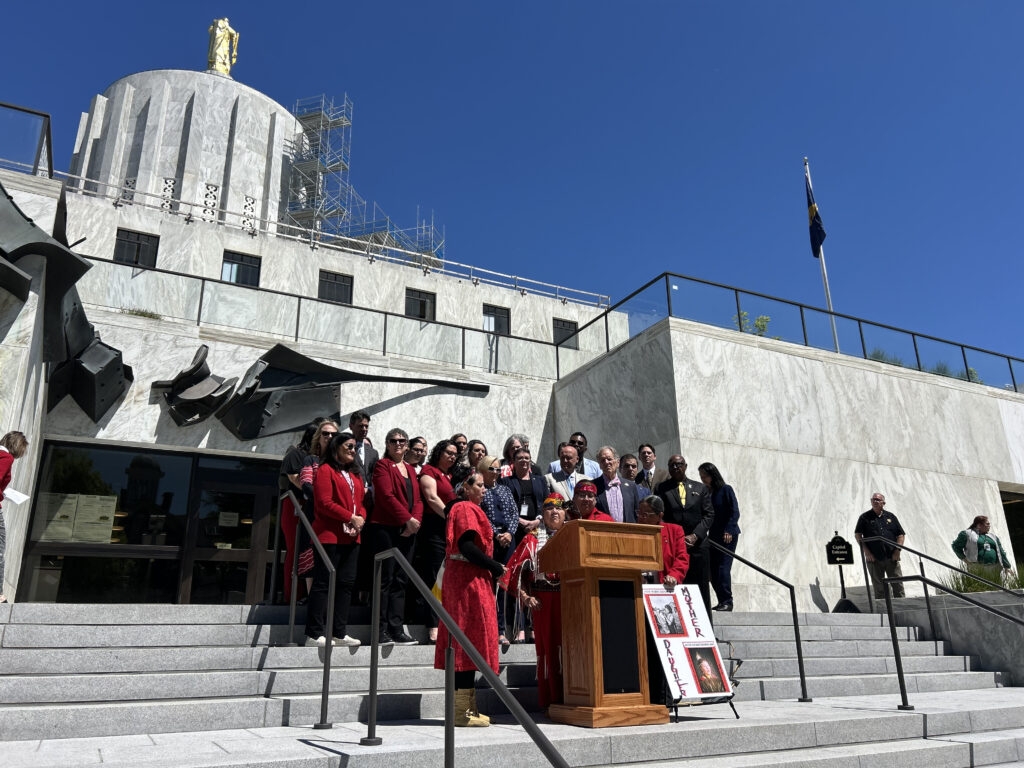 Oregon lawmakers celebrate 50 years of Native American legislative commission