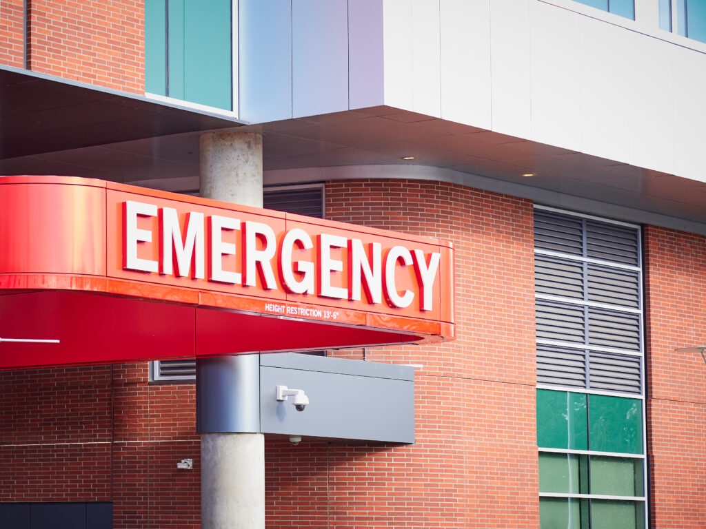 Oregon bill would mandate health care employers prevent, report workplace violence