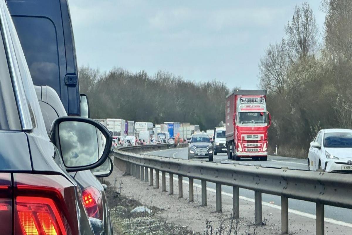 M40 to close ahead of busy summer weekend
