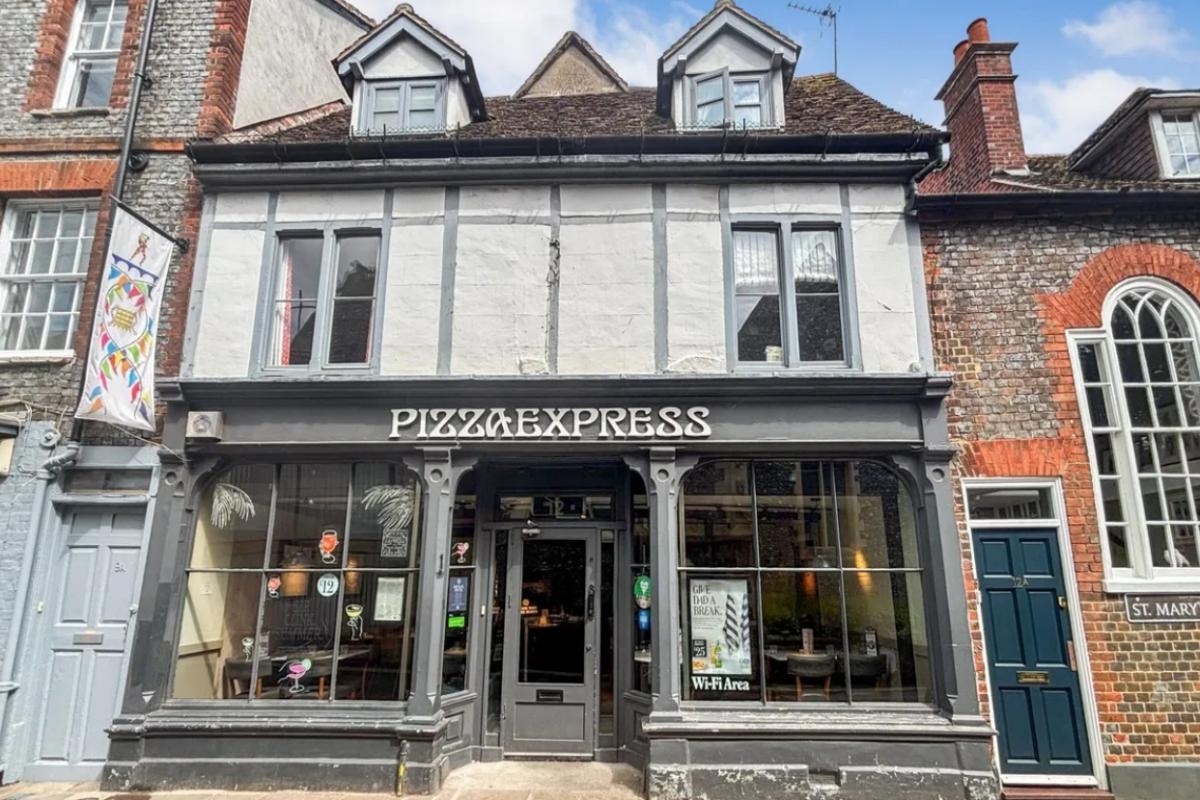 Grade II listed town centre restaurant put up for sale