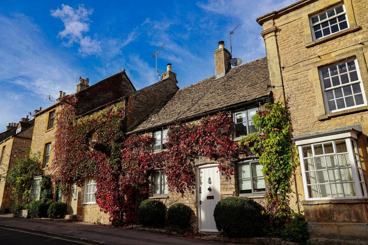 Cotswolds named among UK million-pound property hotspots