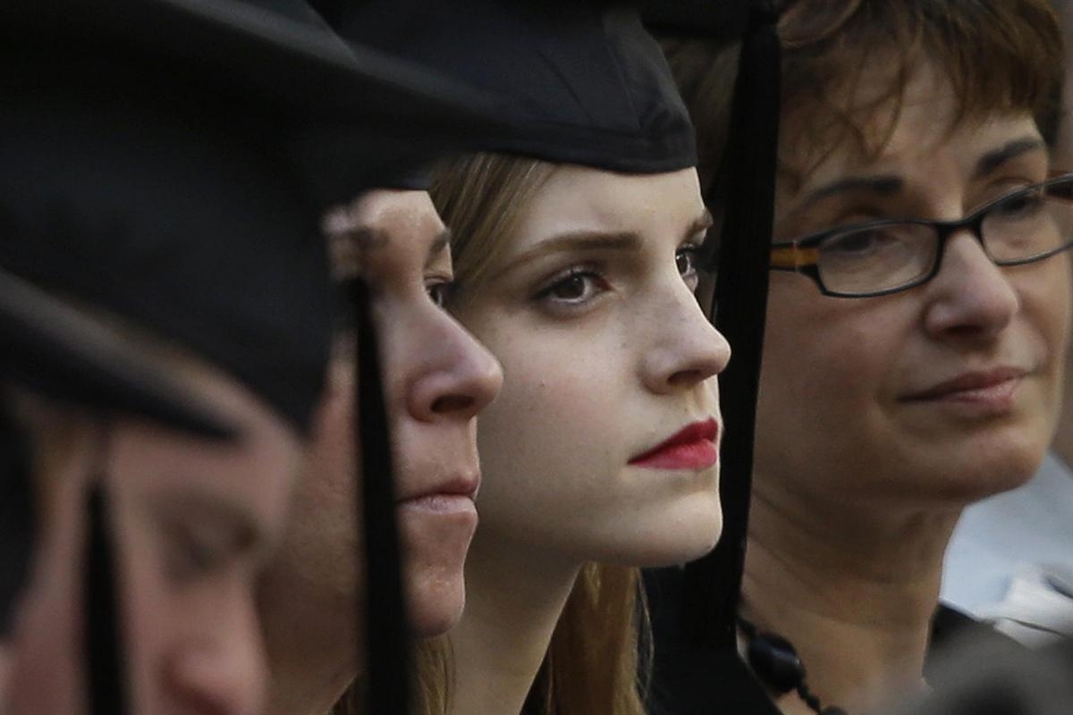 Oxford University students tease Emma Watson with Harry Potter theme