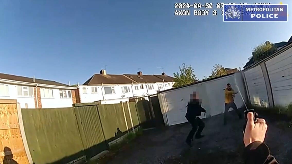 ‘There was no time for fear', says officer who confronted Hainault attacker
