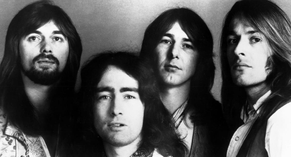 Legendary '70s Guitarist Dies on Heels of Hall of Fame Induction