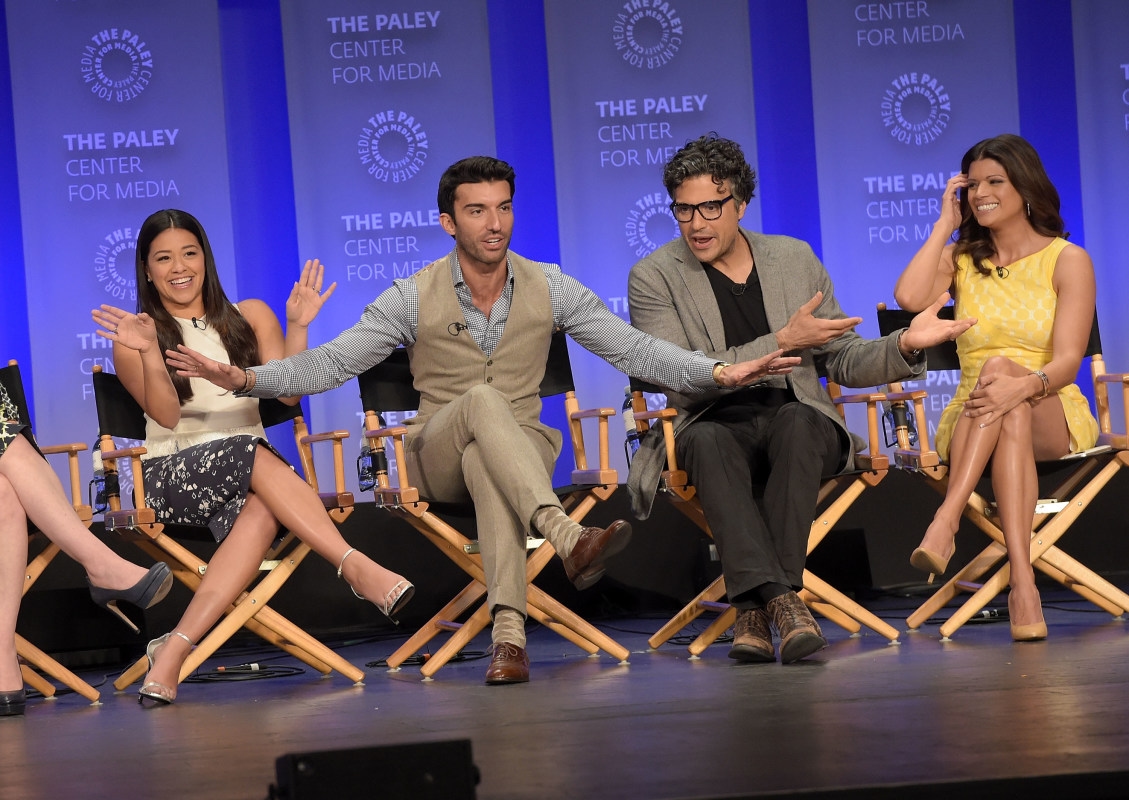 ‘Jane the Virgin' Star Announces Pregnancy With Baby No. 2 on Red Carpet