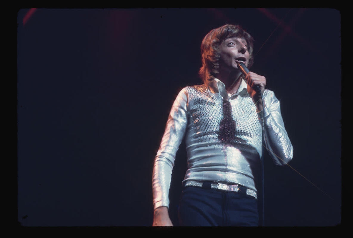 He Wrote The Songs: Beloved Crooner's Magical 'Last Detroit Concert'
