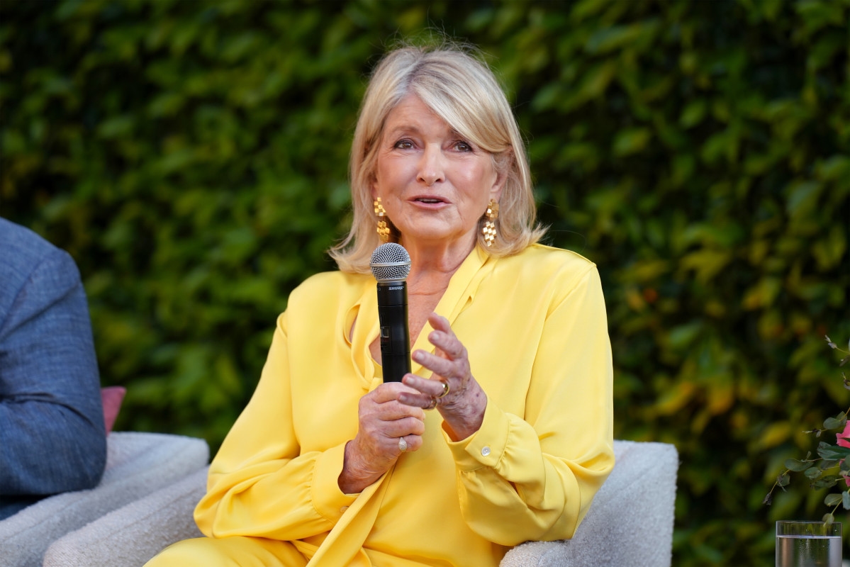 How to Make the Best-Ever Hot Dog, According to Martha Stewart